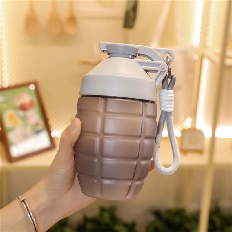 J1UL1N – pojemna butelka do mi – Nutrition Of Fitness recenzja i cena